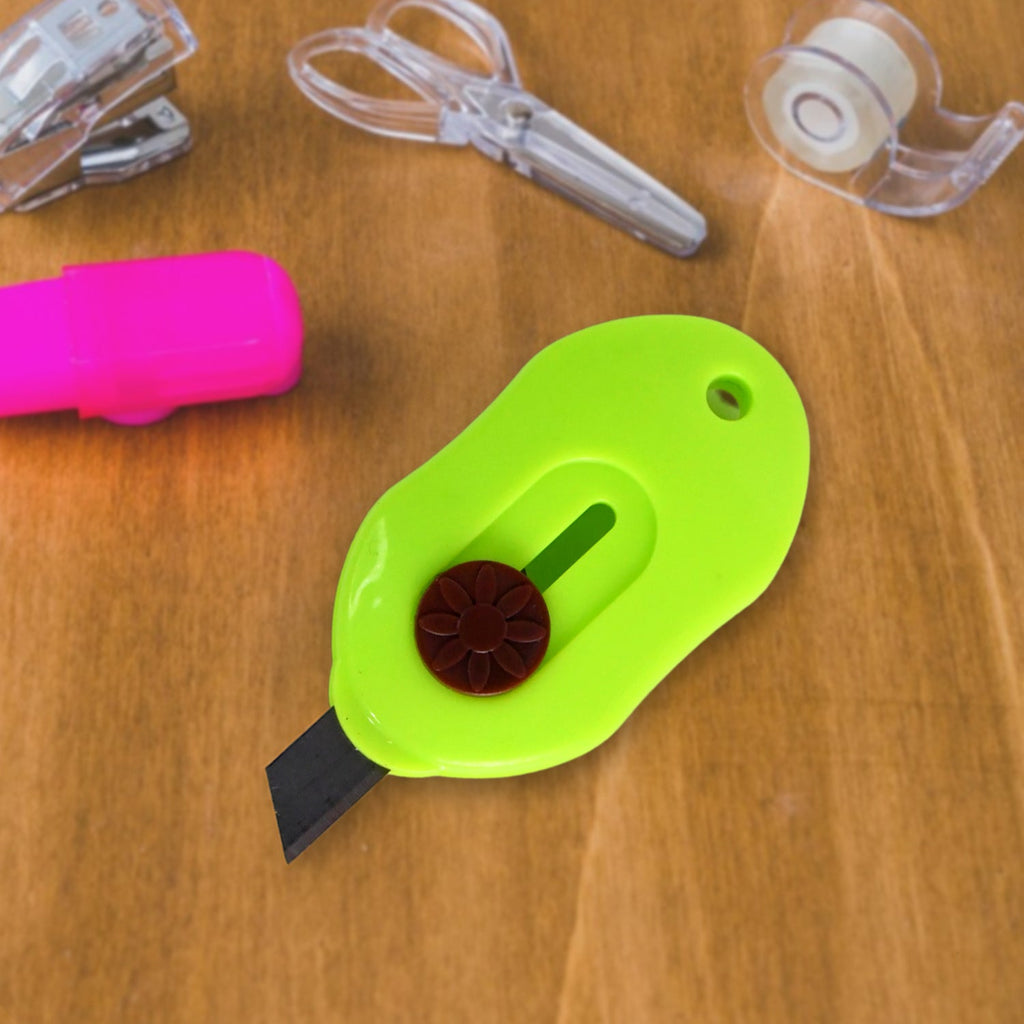 Mini Cloud Cutter keychain design showing hanging hole