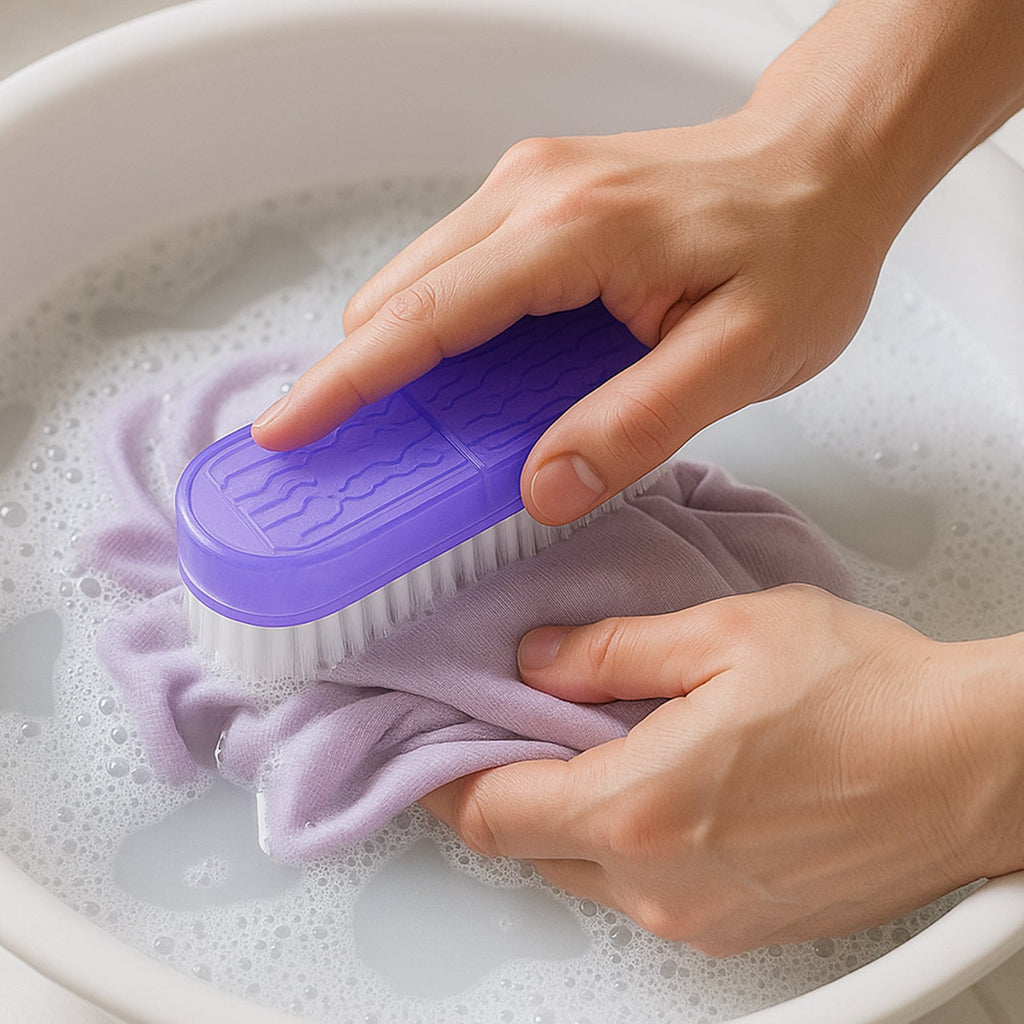Utility brush suitable for cleaning home fabrics and upholstery