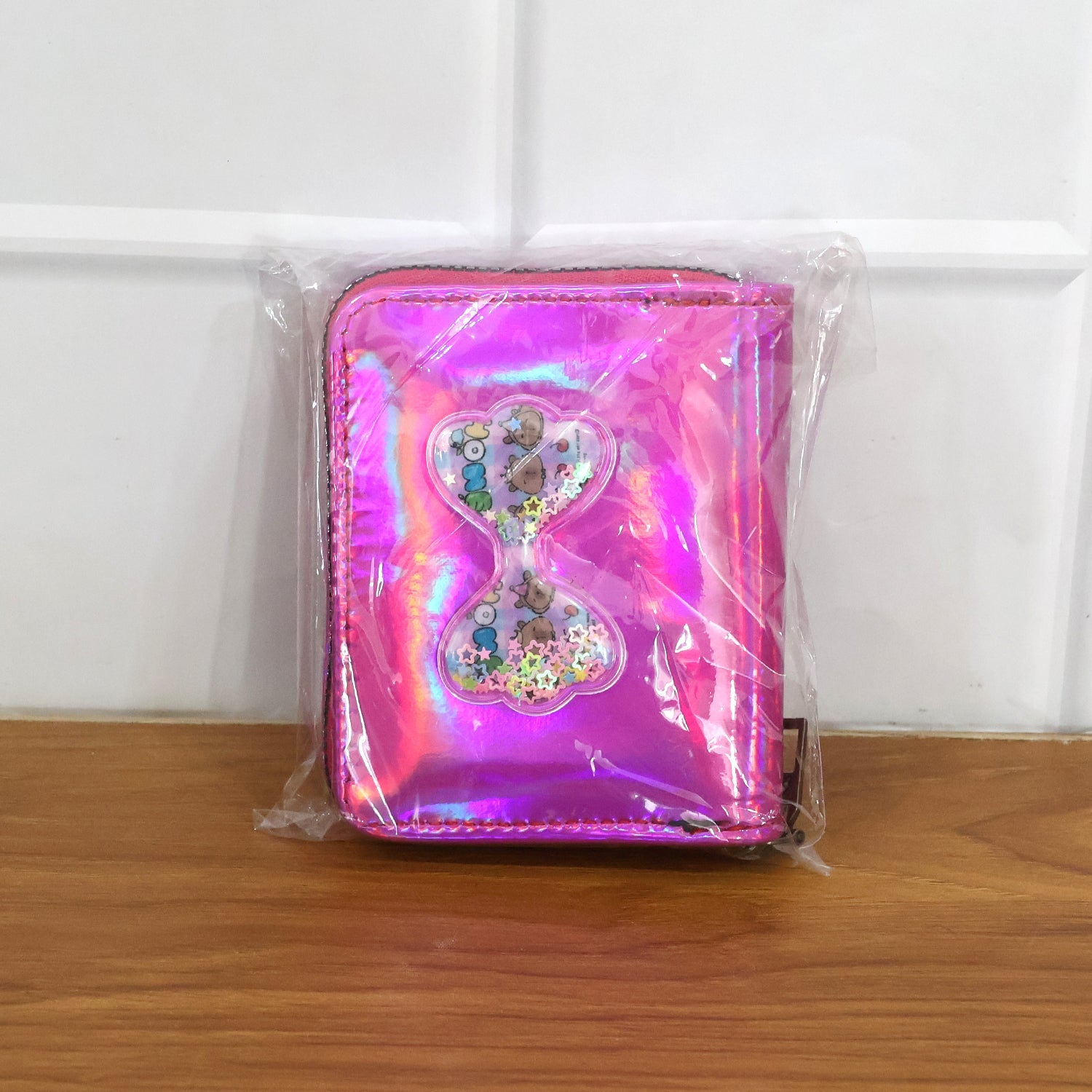 Stylish kids wallet showcasing holographic design and zip closure for secure use