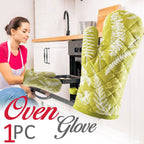 Padded Heat Proof Oven Glove showcasing its thick cotton material.