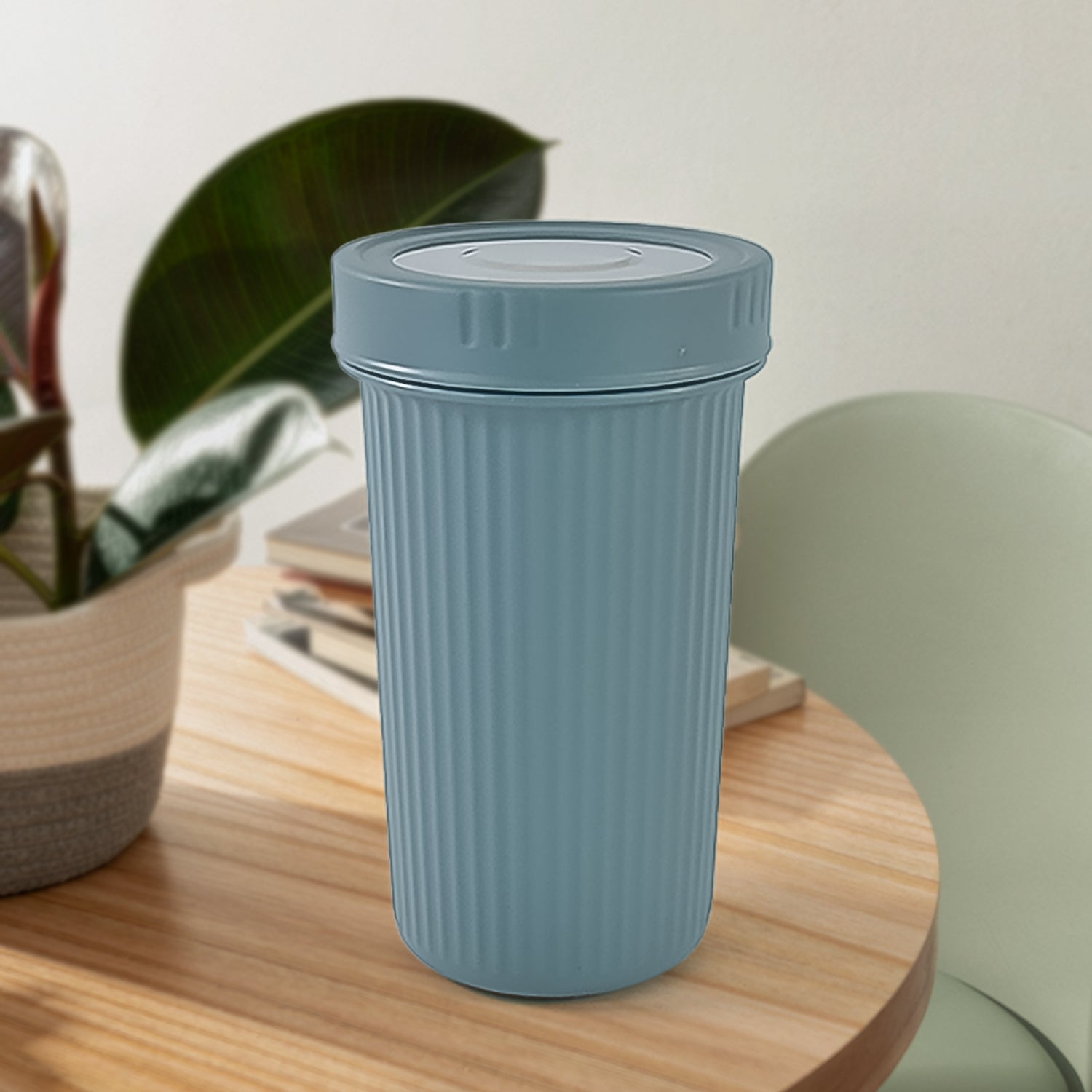 Travel Glass with stainless steel inner lining and textured grip for secure hold