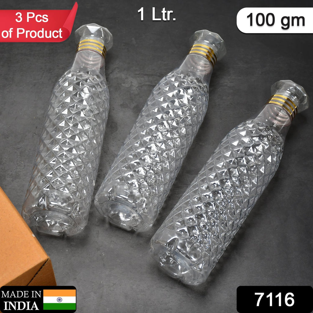 Single BPA-free diamond cut water bottle for children, showcasing the unique design.