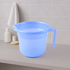 Unbreakable plastic bath mug 1000ML with ergonomic handle and pour spout