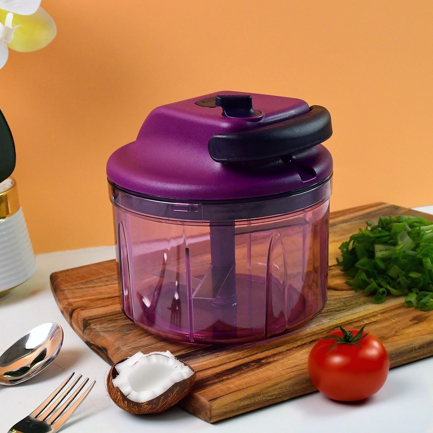 Manual vegetable chopper with 1000 ml container and sharp blades