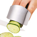 The comfortable stainless steel finger protector, ensuring safe and efficient kitchen cutting.