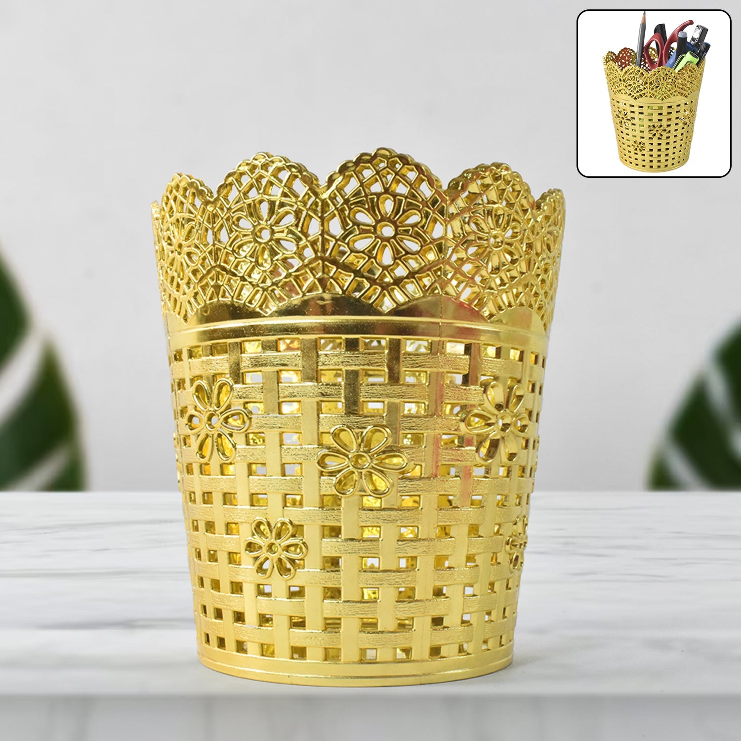 Sleek metal mesh pen holder organizer for office desk with pens