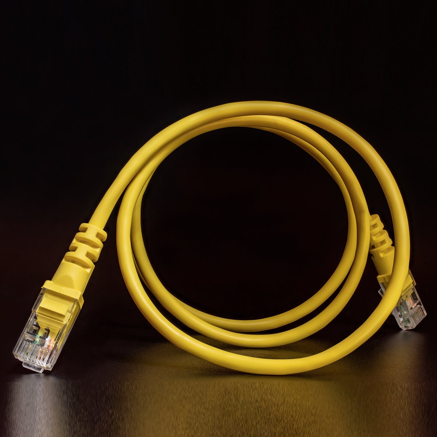 High-speed 78cm Ethernet LAN cable with RJ45 connectors for reliable internet