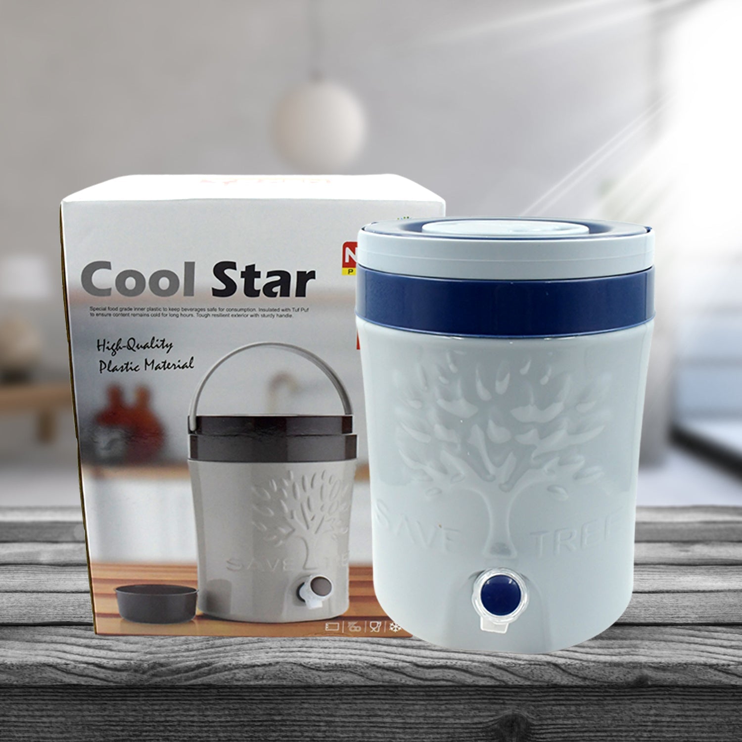 Front view of the 5000ml insulated water jug with an easy-flow tap for convenience.