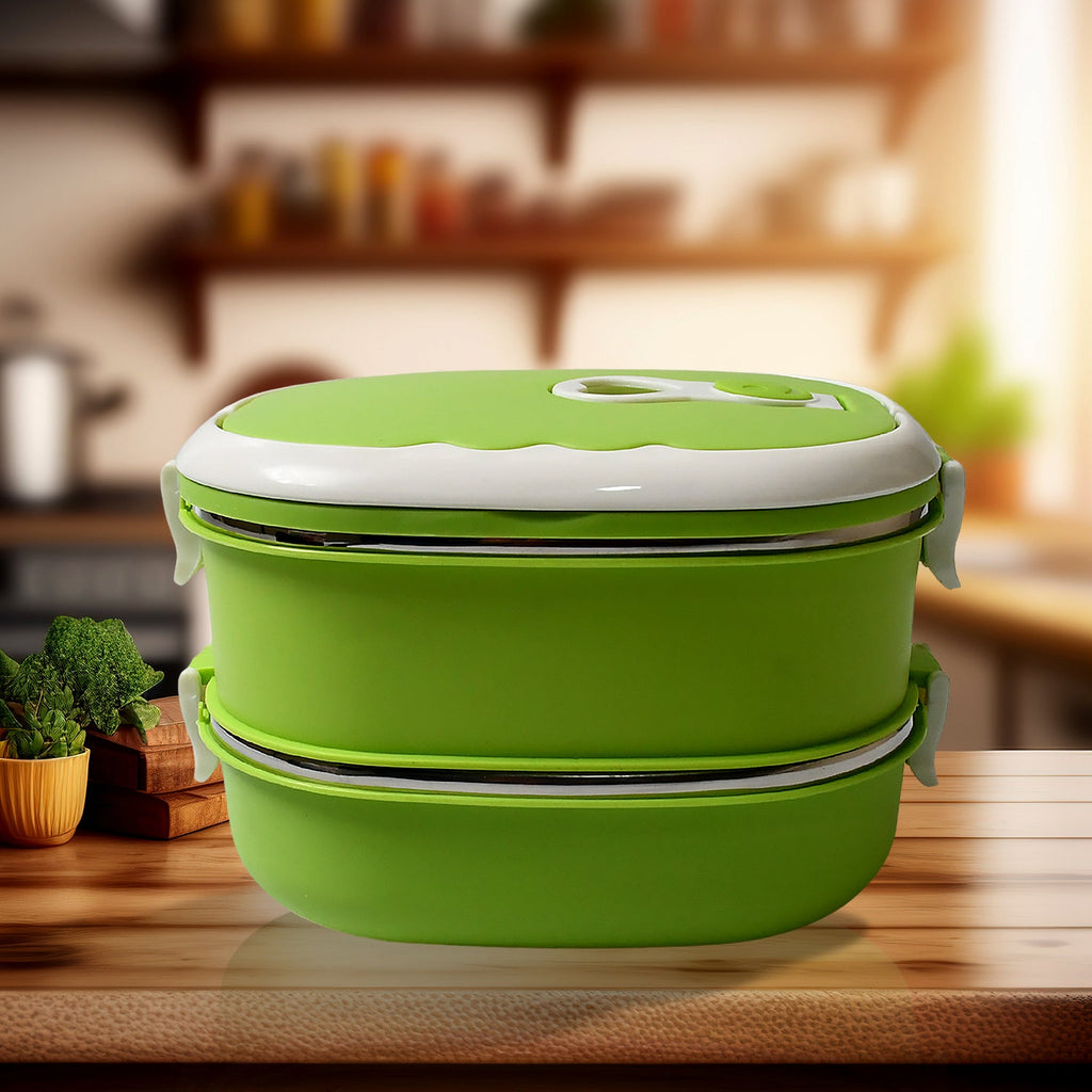 Front angled view of the thermal stainless steel lunch box on a clean surface.