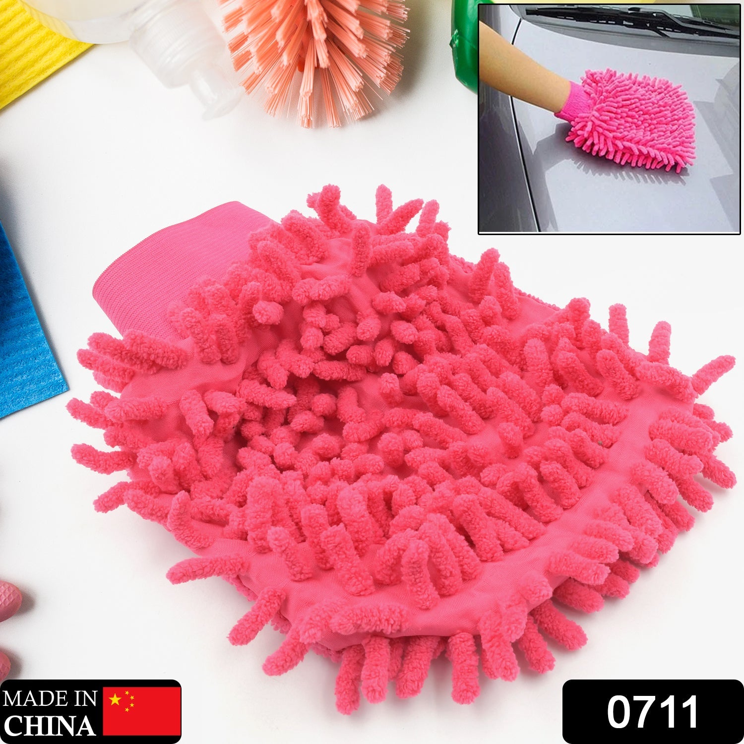 Soft microfiber hand glove duster for effective car and home cleaning.