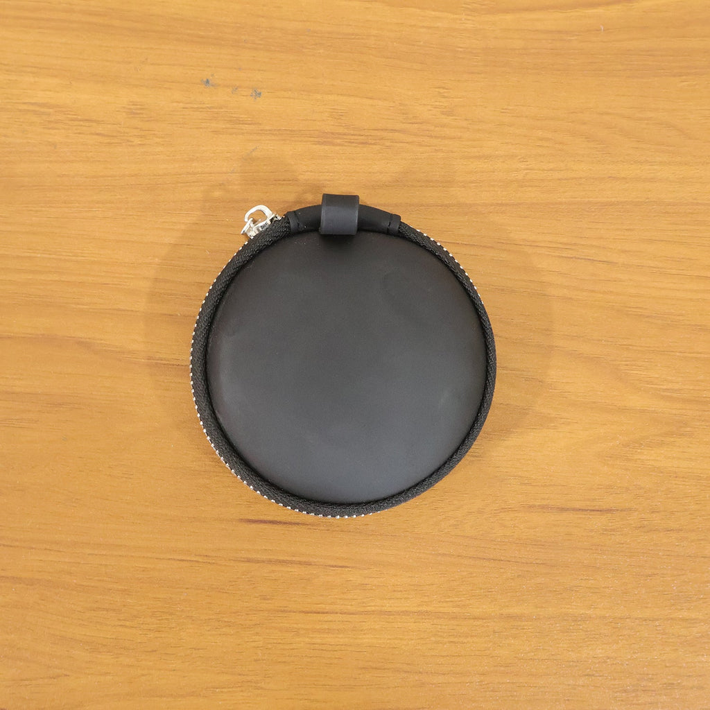 Zipper pouch for earbud storage