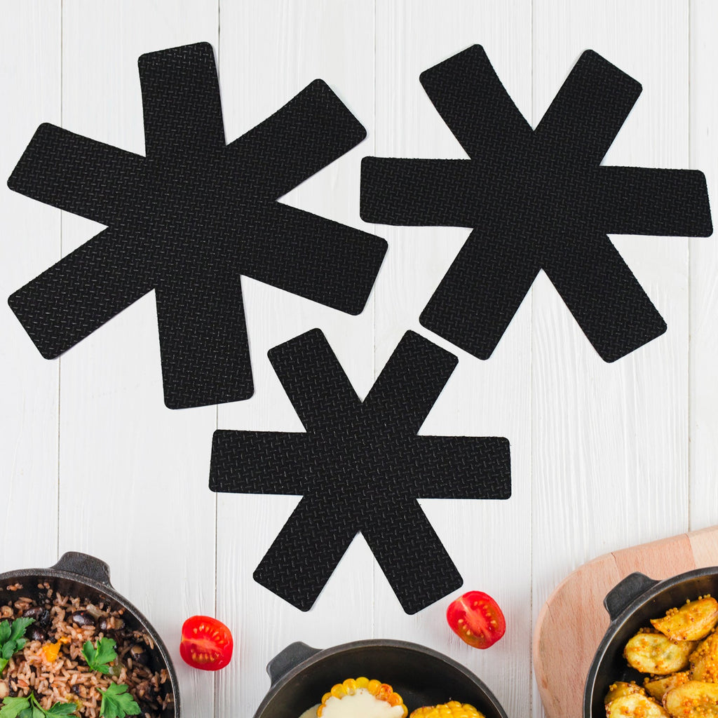 Set of 3 felt pots and pans protectors in large, medium, and small sizes protecting cookware