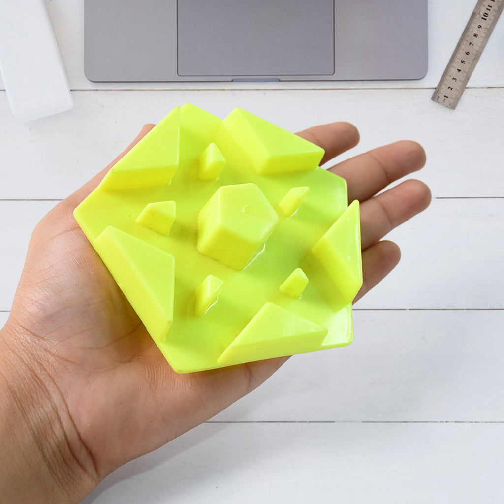 Compact plastic mobile phone stand for desk use in random color