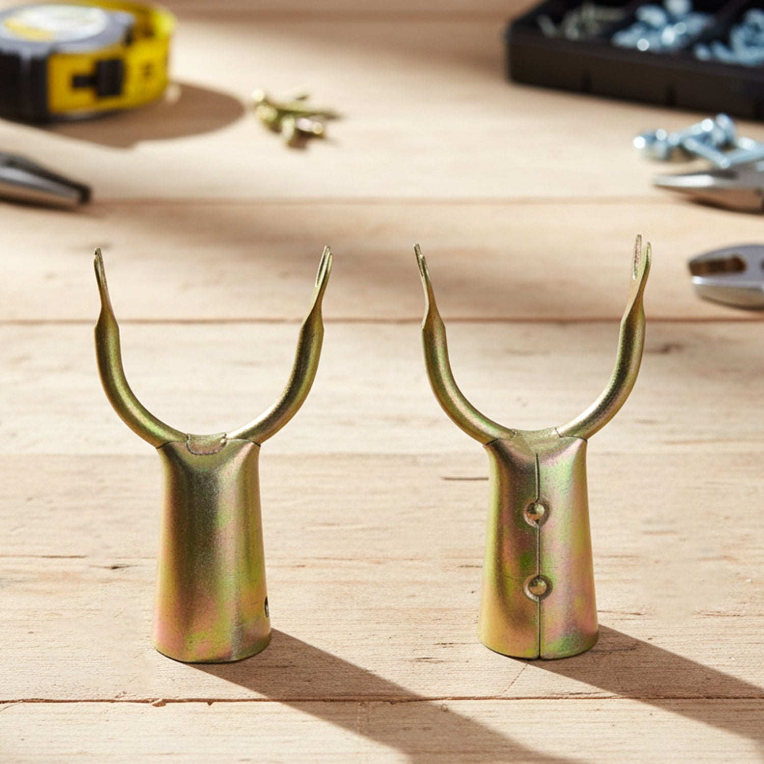 Pair of fruit plucker tool heads suitable for attachment to garden handles
