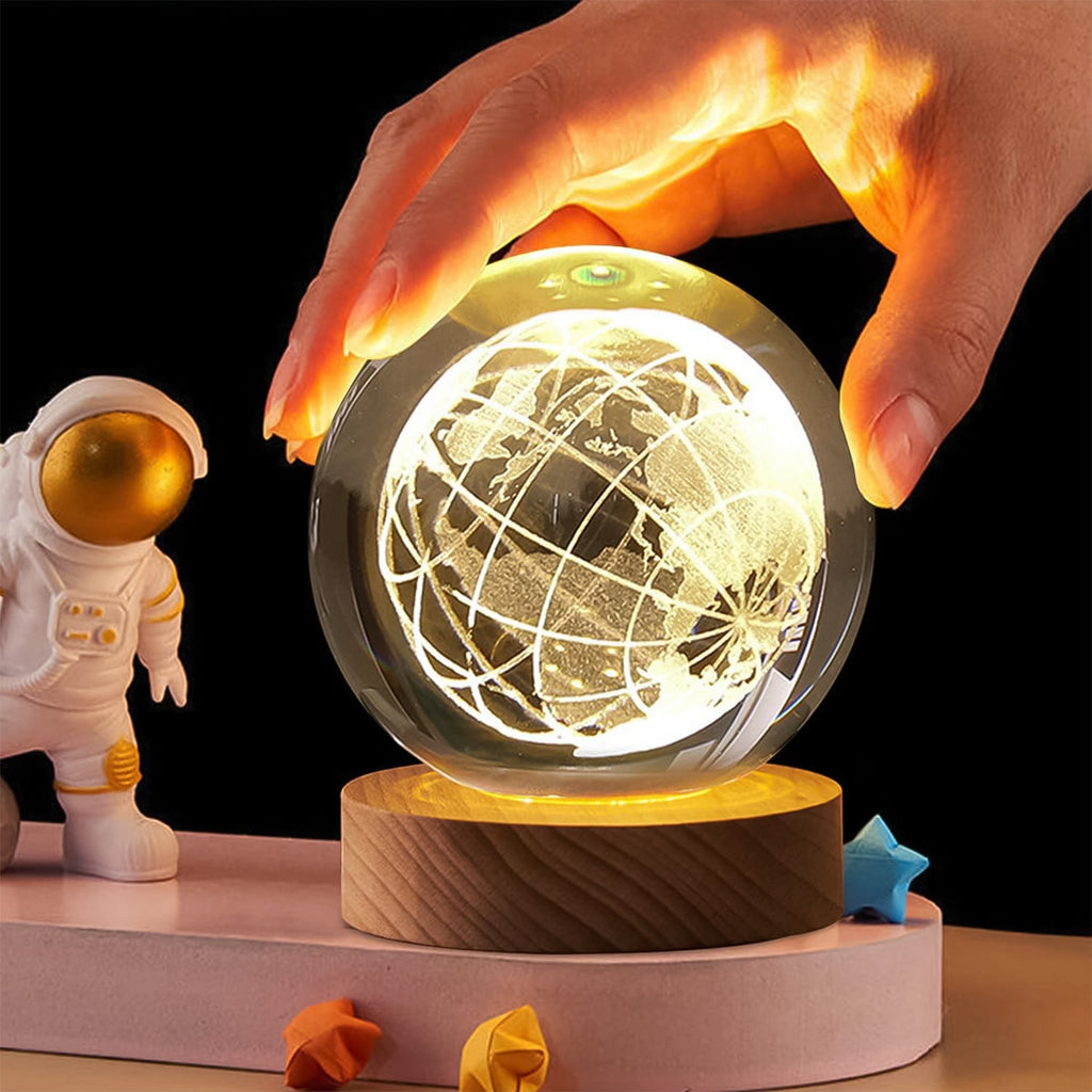 3D crystal ball lamp packaging, indicating it's a unique gift item.