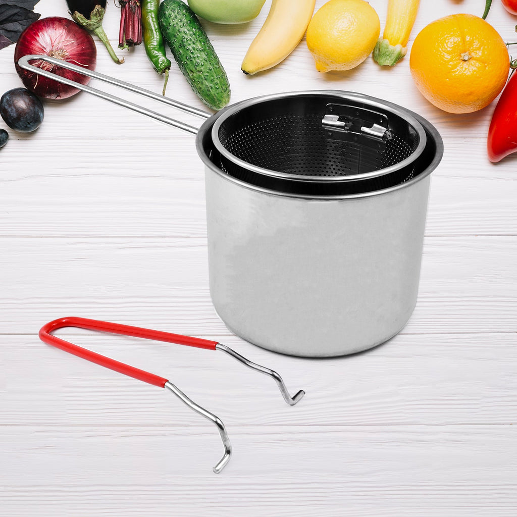 Side view of the FirePot deep frying pot featuring its long, ergonomic anti-scalding handle.