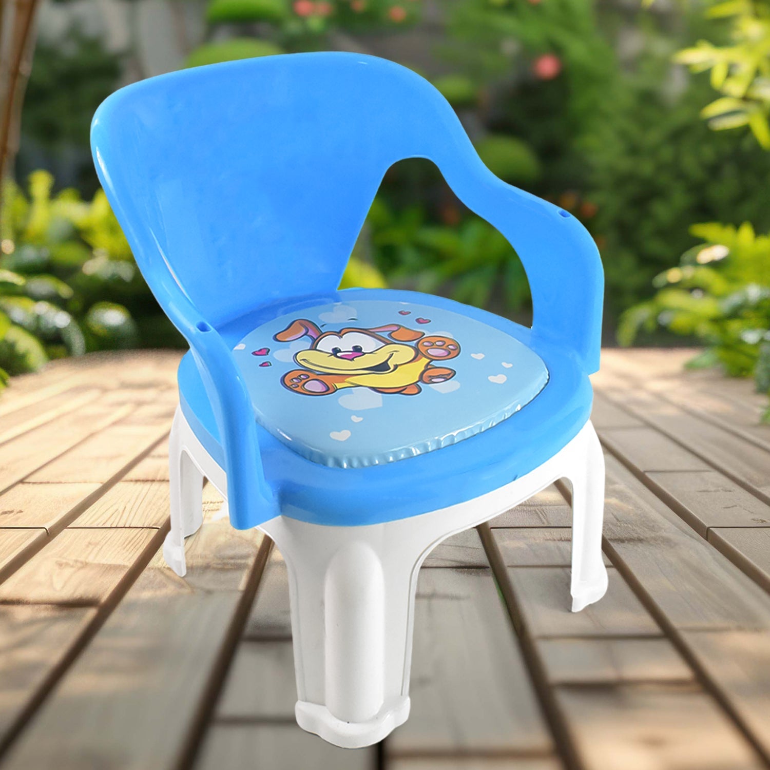 Strong plastic kids chair suitable for crafts and snack time