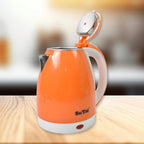 Siplix electric kettle rapidly boiling water, highlighting its fast heating capability.