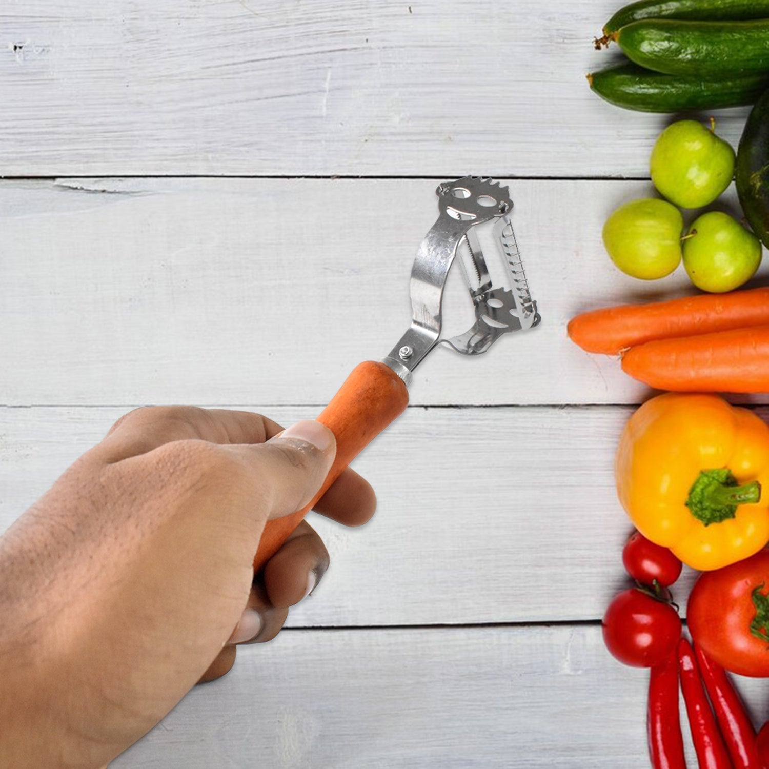 Eco-friendly kitchen tool vegetable peeler with wooden handle and curved blade