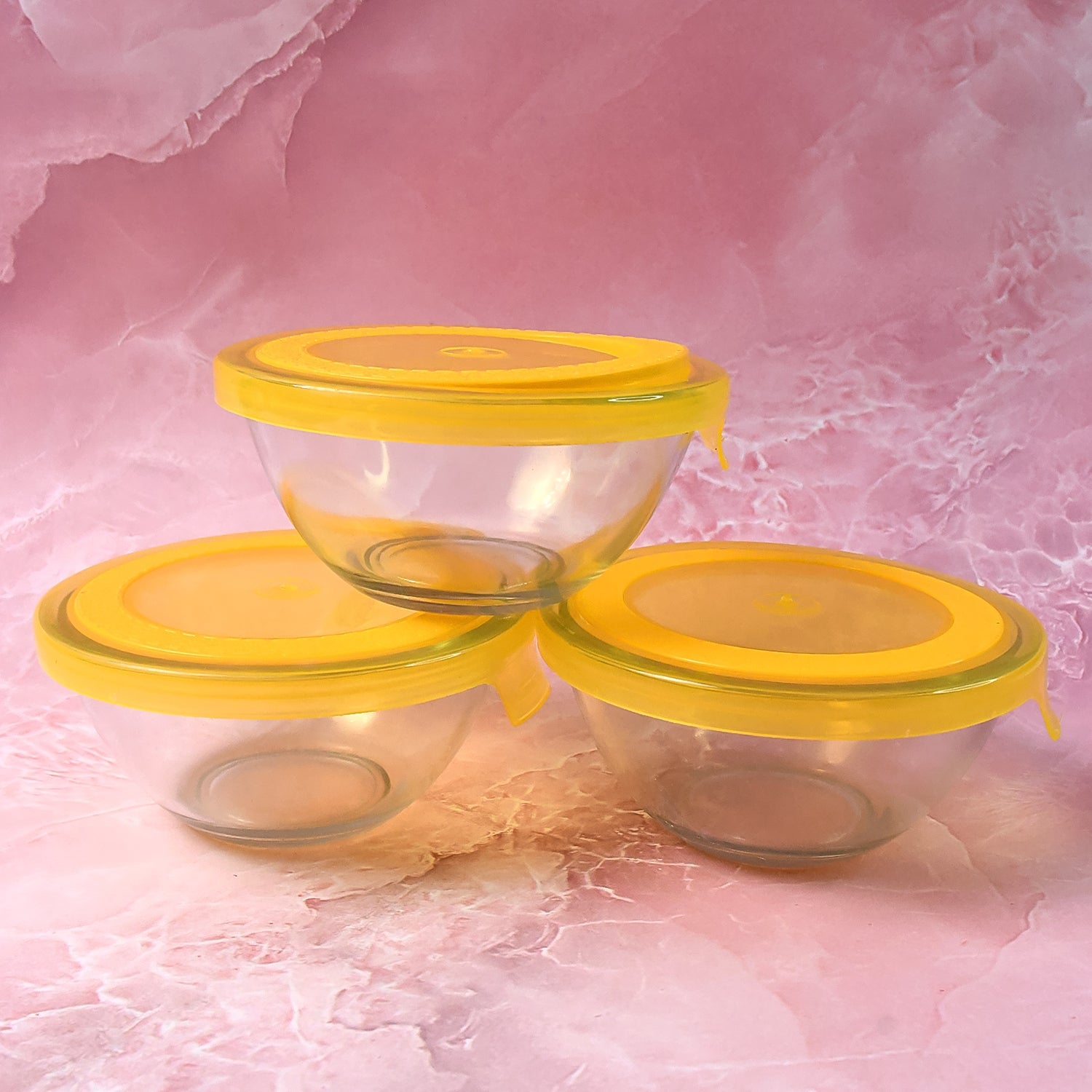 Durable glass bowls set with lids designed for microwave and freezer safety