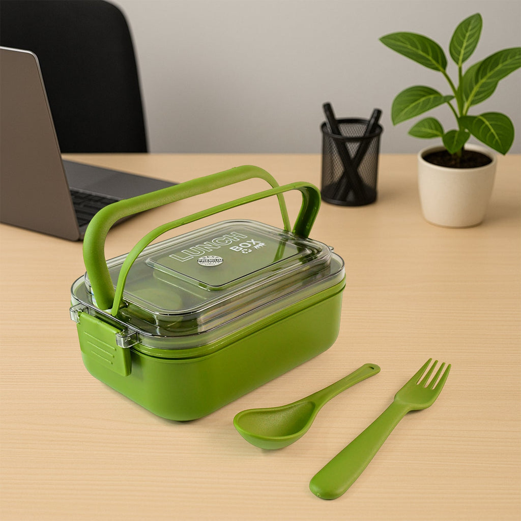 Top view of Magic lunch box with utensils stored inside the lid