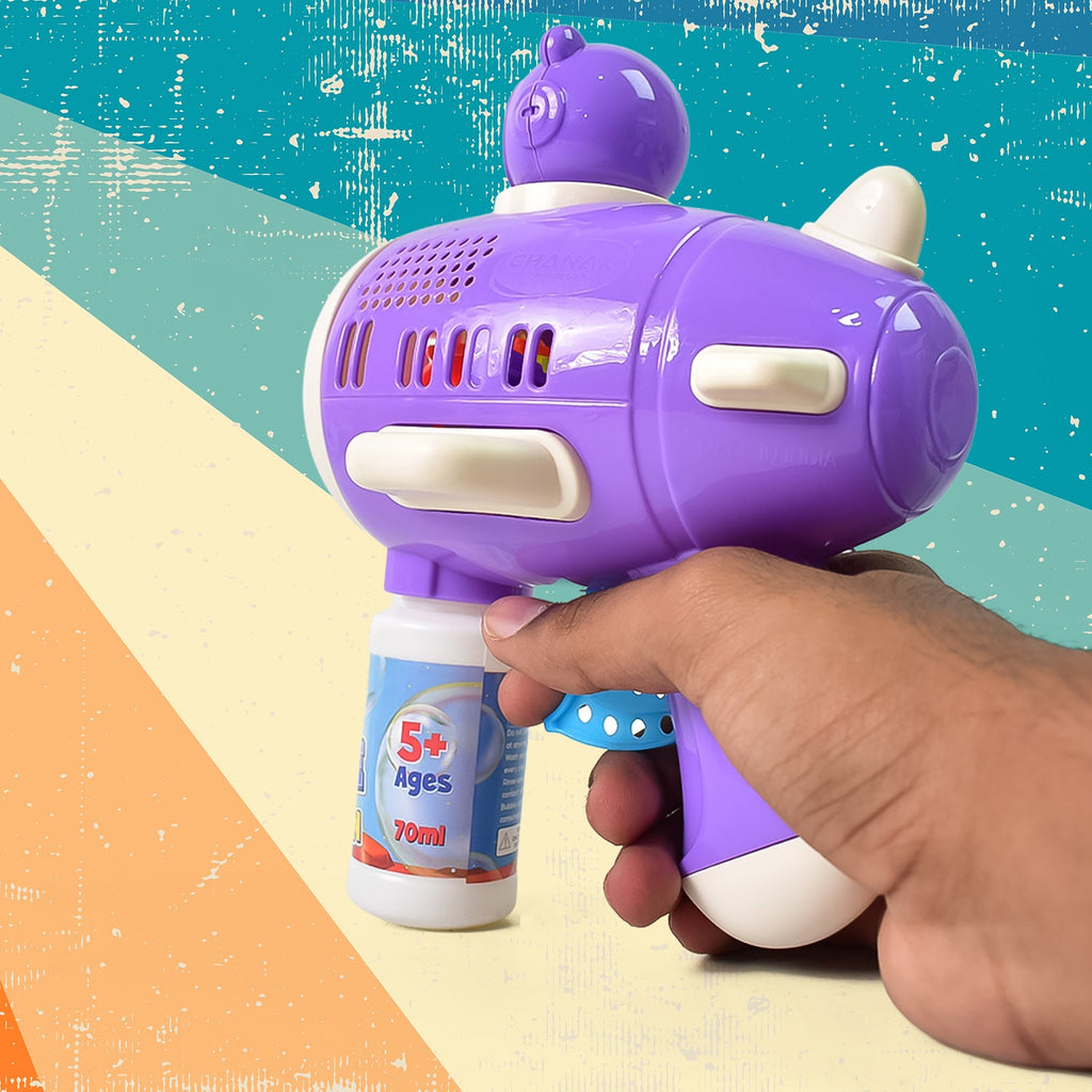 A child holding the ergonomic, leak-proof bubble blaster, ready for outdoor fun.
