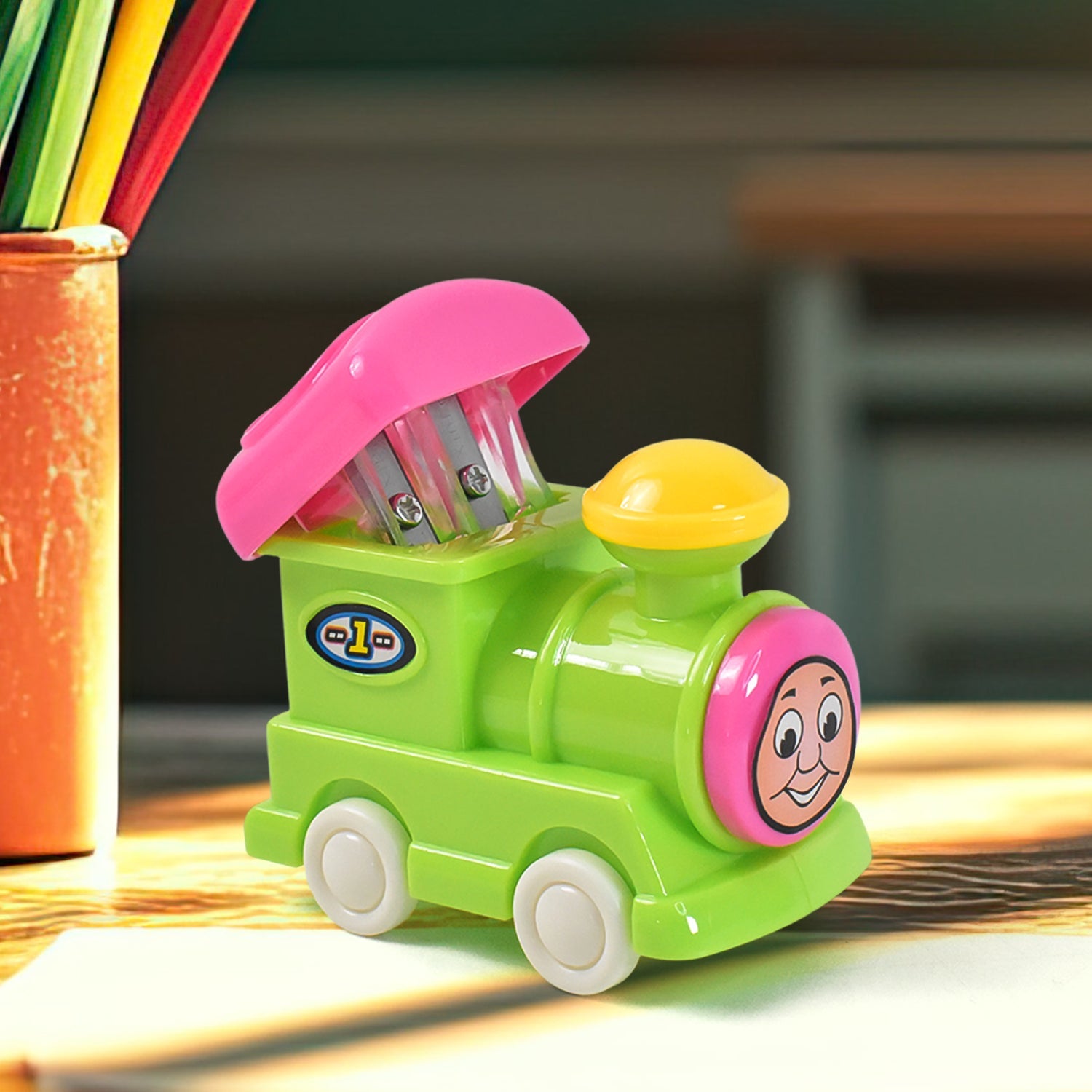 Sharpener featuring railway edge design inspired by Thomas the Tank Engine
