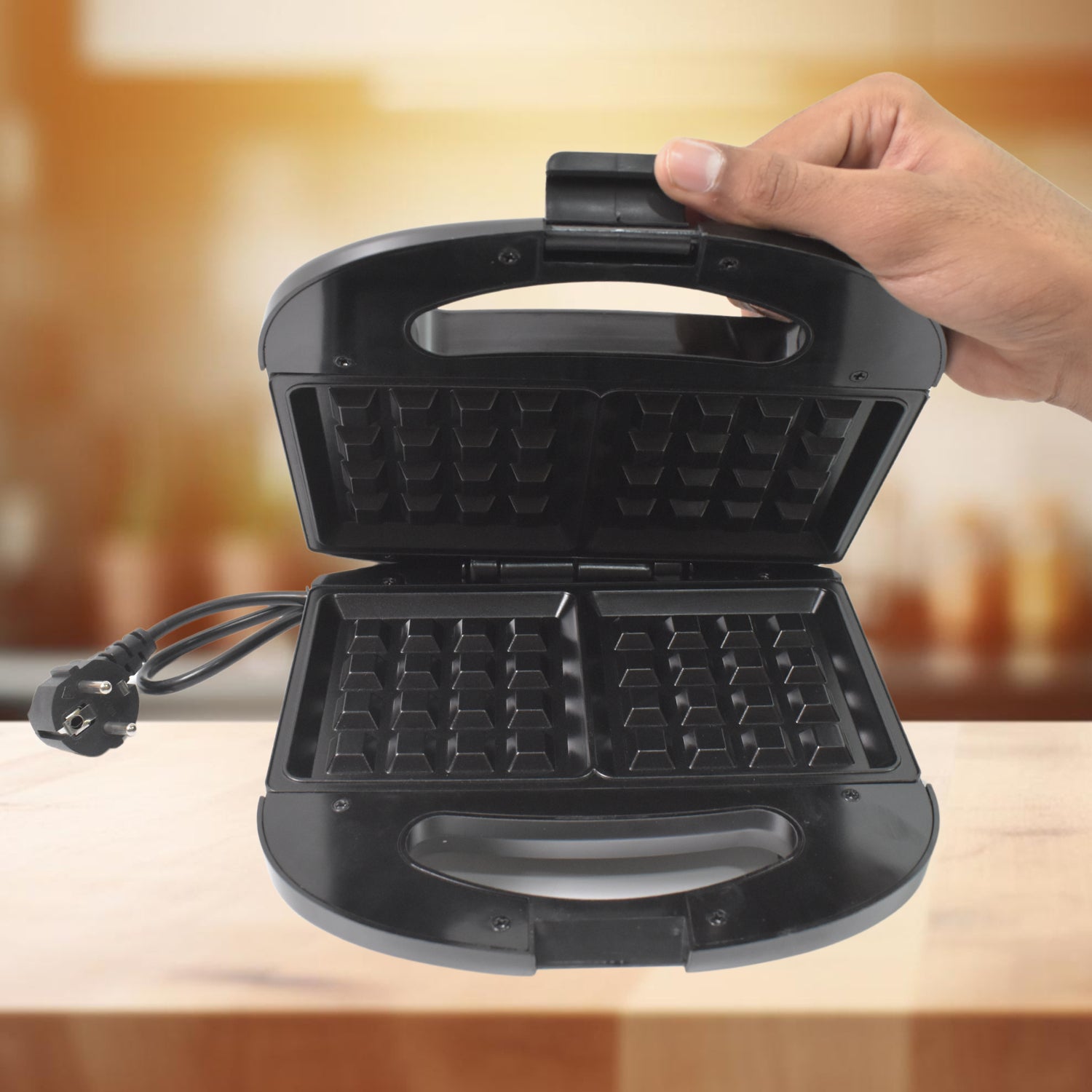 Front view of the Dabster sandwich maker showing power and ready indicator lights.