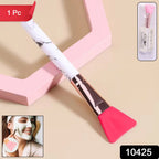 Close-up of silicone head on face mask applicator brush