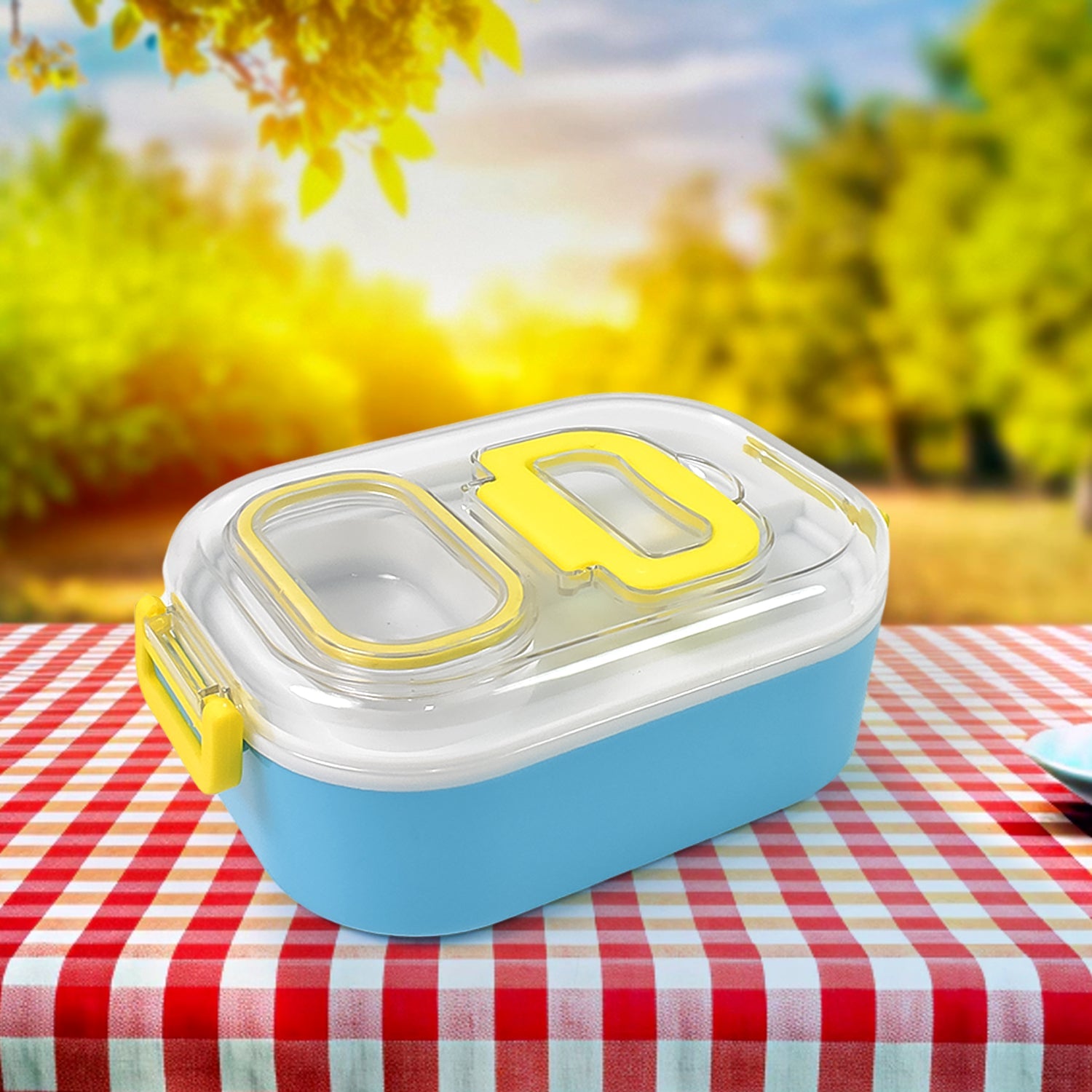 Close-up of the BPA-free Kids Lunch Box, highlighting the convenient 2-in-1 spoon and fork.
