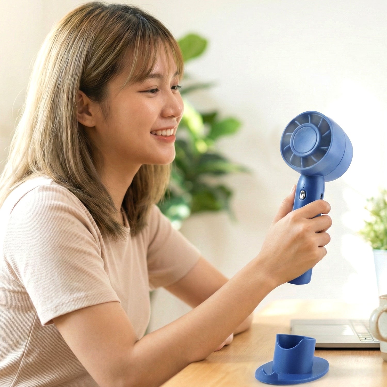 USB charging rechargeable mini fan with ergonomic design