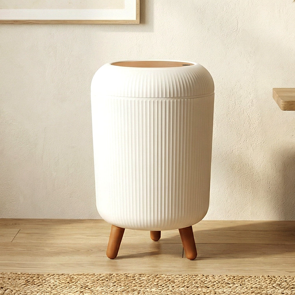 Decorative mini dustbin ideal for desk or bedside