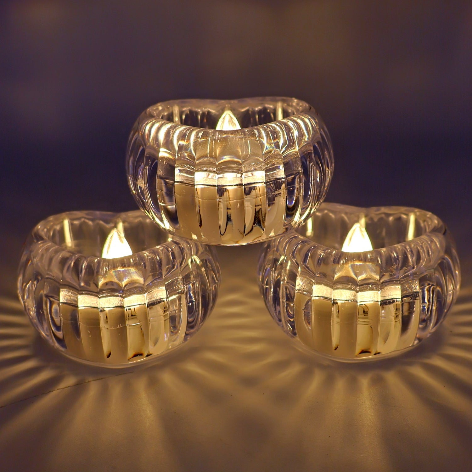 Battery-operated LED flameless heart-shaped decorative candle