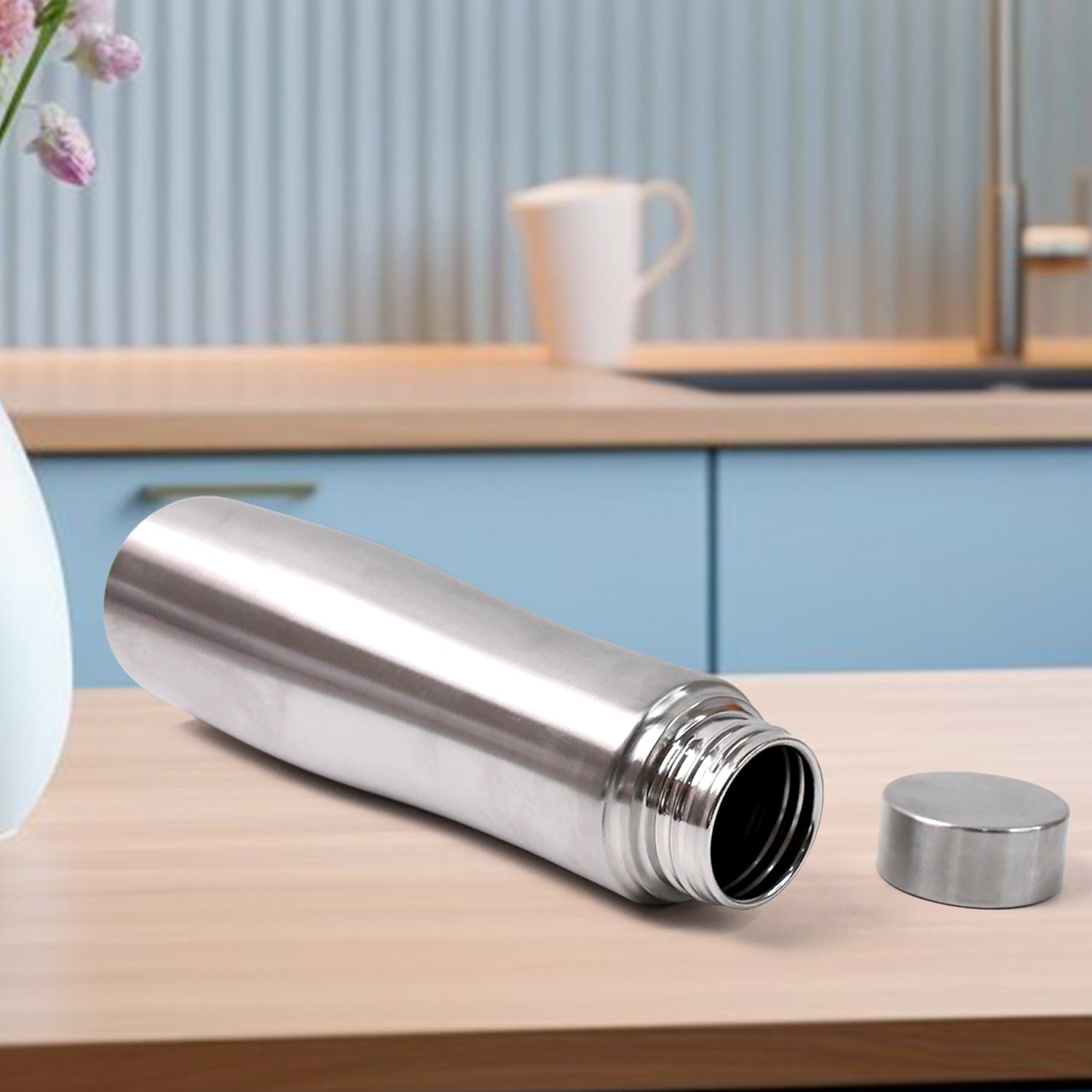 Eco-friendly reusable water bottle in stainless steel 1000 ML