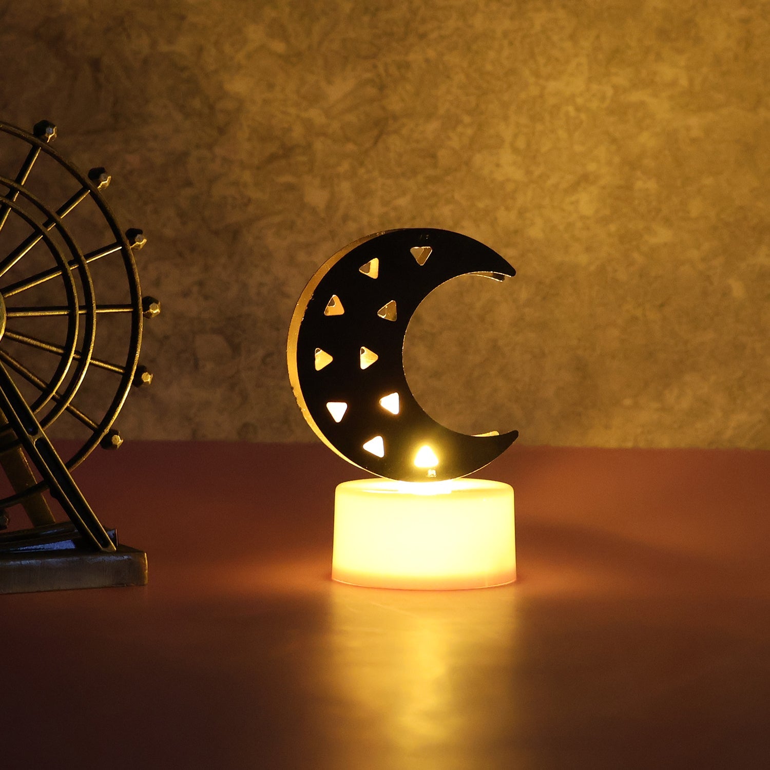 Neutral image of decorative LED candles