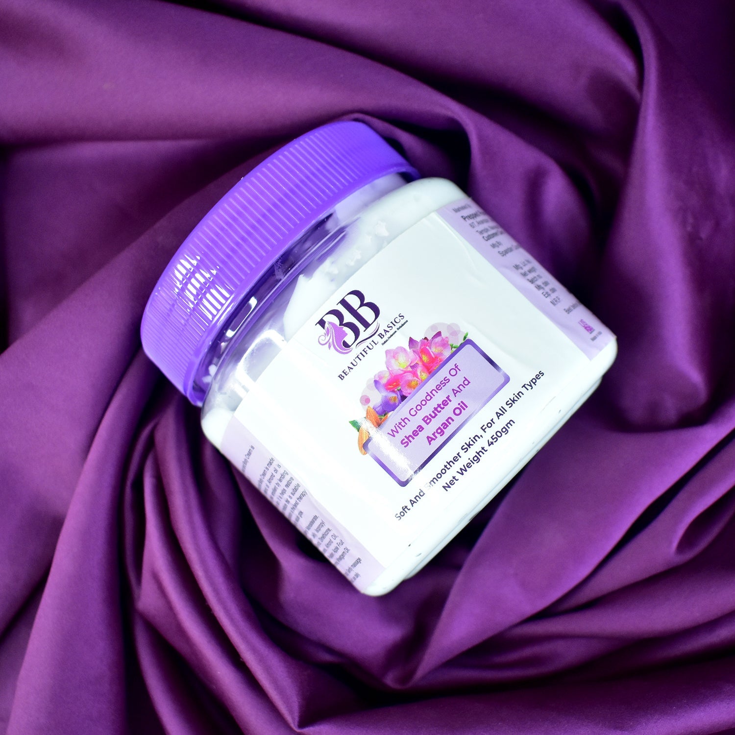Rich, deeply hydrating Shea Butter and Argan Oil Body Cream.
