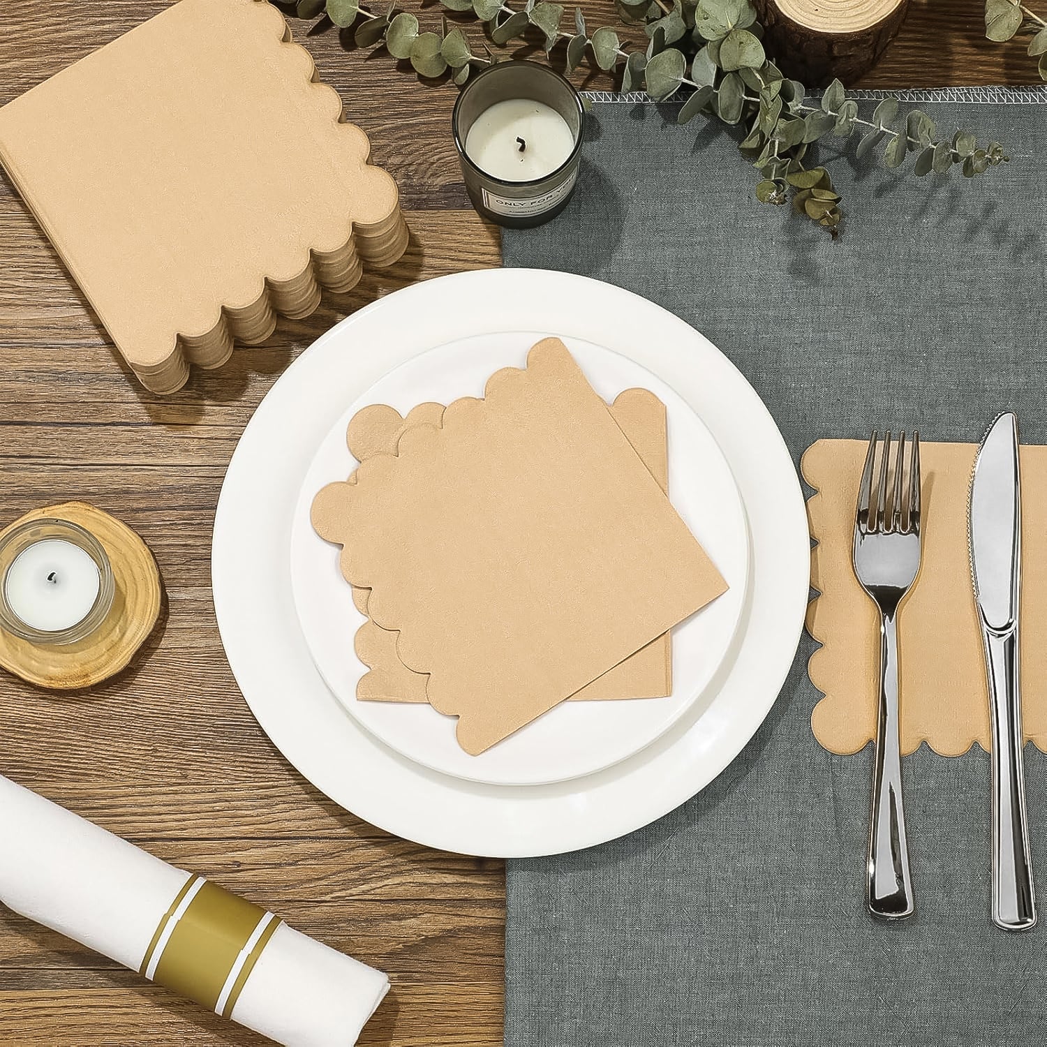120-piece set of scalloped edge tissue napkins showing brown and white dual color design
