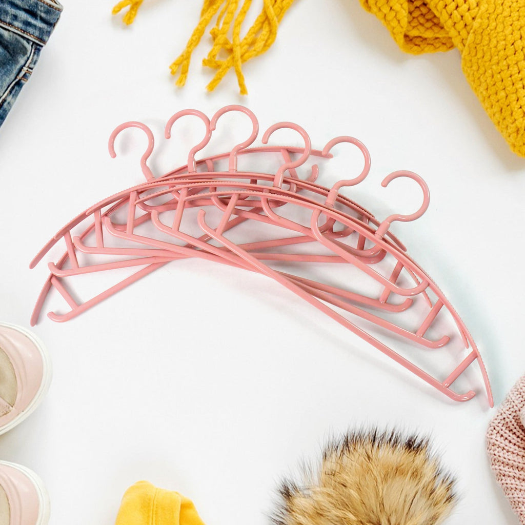 Set of 6 durable plastic cloth hangers ideal for wardrobe organization