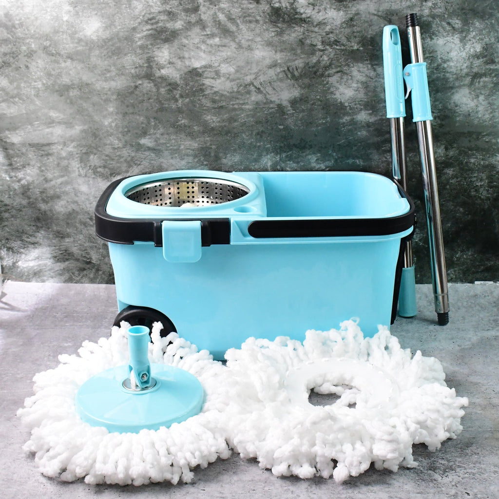 360° Spin Mop rotating mop head reaching corners and tight spaces