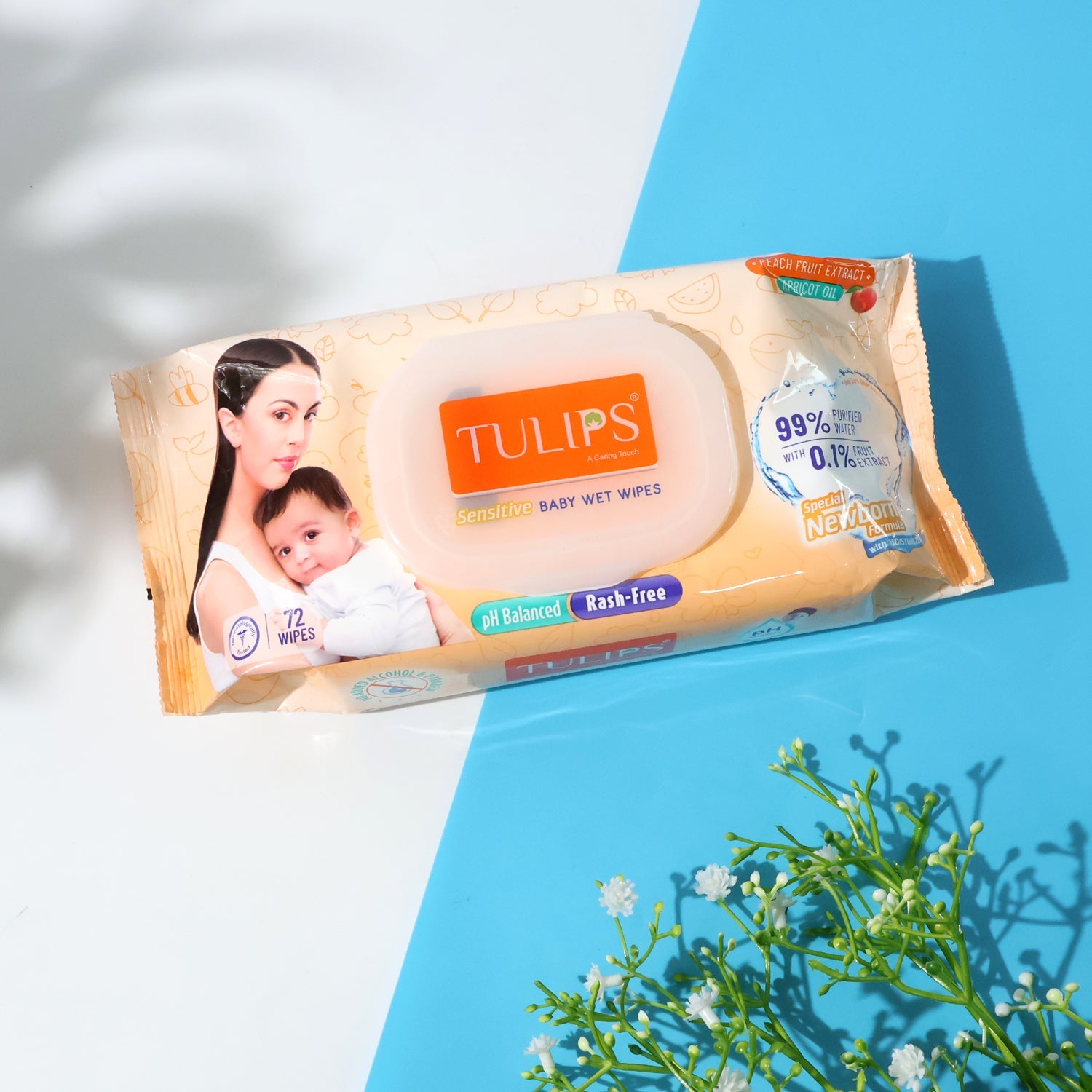 Pack of Sensitive Baby Wet Wipes featuring resealable lid for freshness