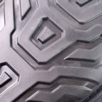 Adjustable heavy-duty knee pad providing safety and comfort during work