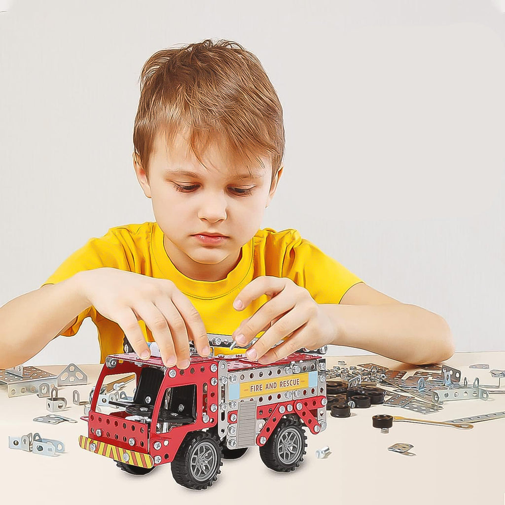 Side view of the completed Metal Fire Truck Building Blocks model.