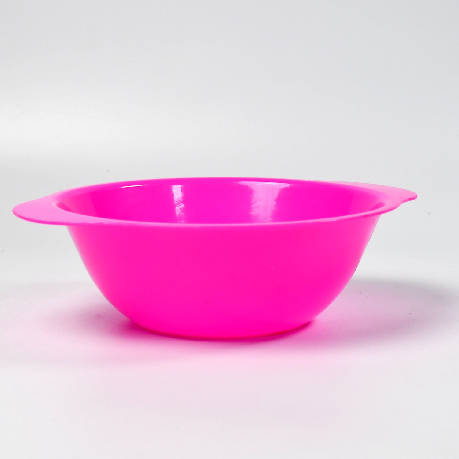 Little snack bowls stacked neatly, ready for kitchen use.