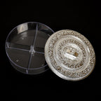 The compact and elegant smiley 4-compartment food organizer.