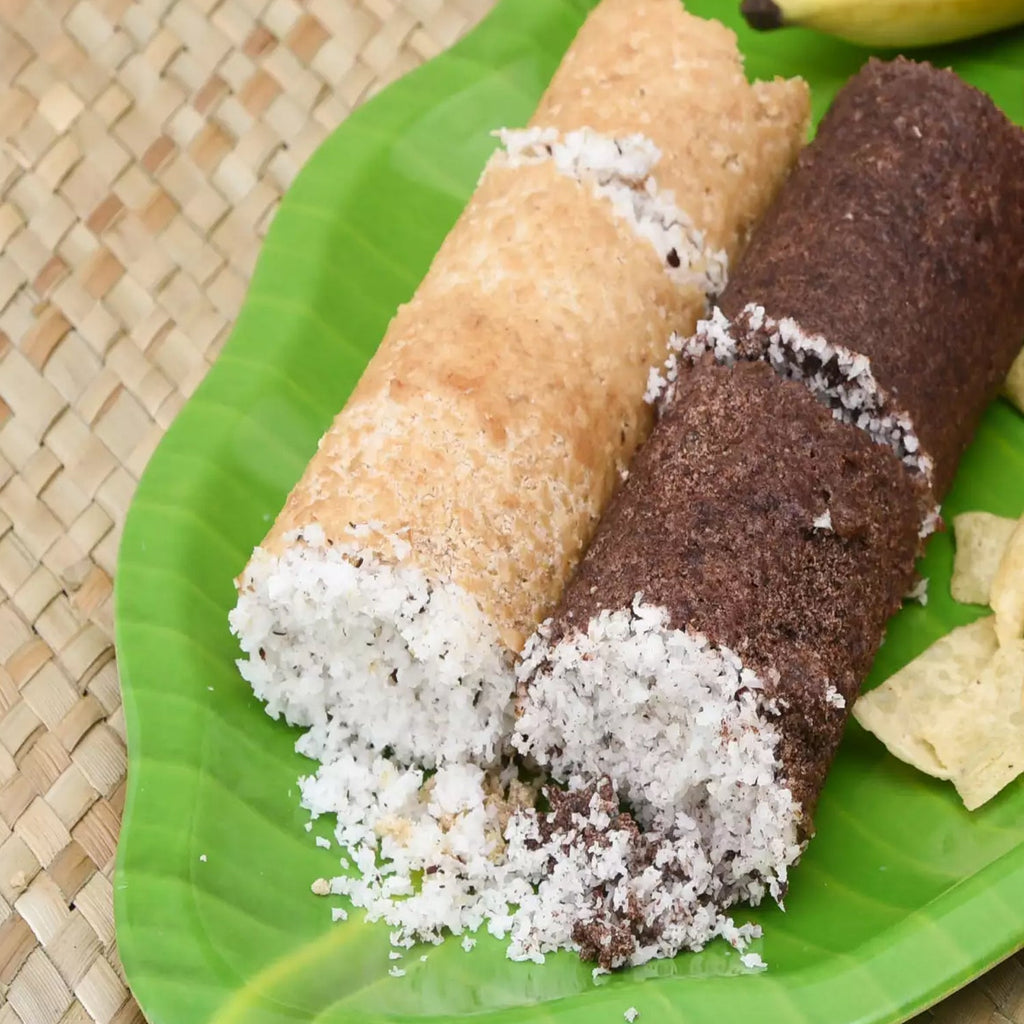 Ergonomic black handle and internal metal steamer plate for the Puttu Maker.