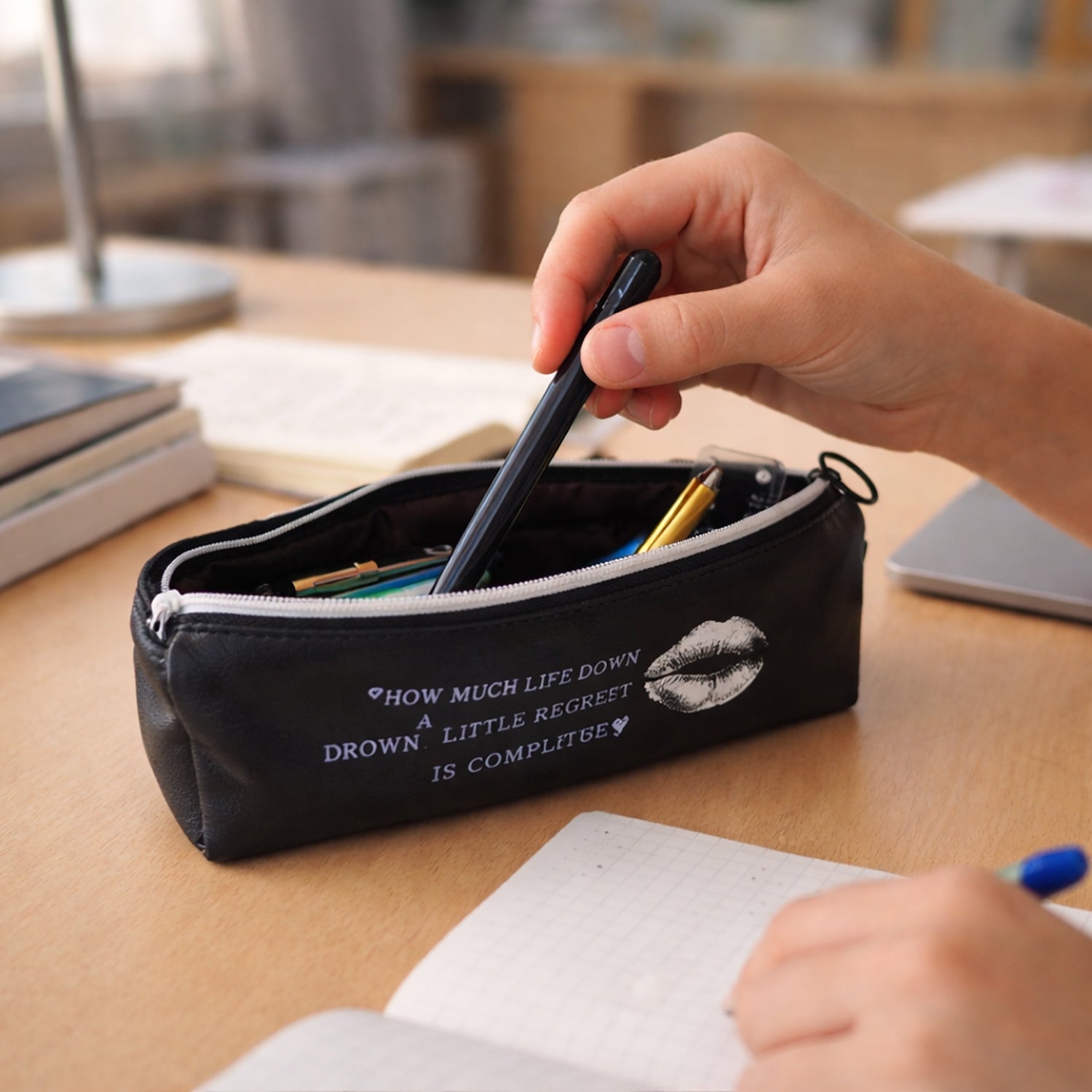Portable stationery pouch for daily use