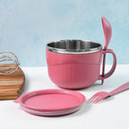 Apex noodle bowl showing secure leak-proof lid and ergonomic handle