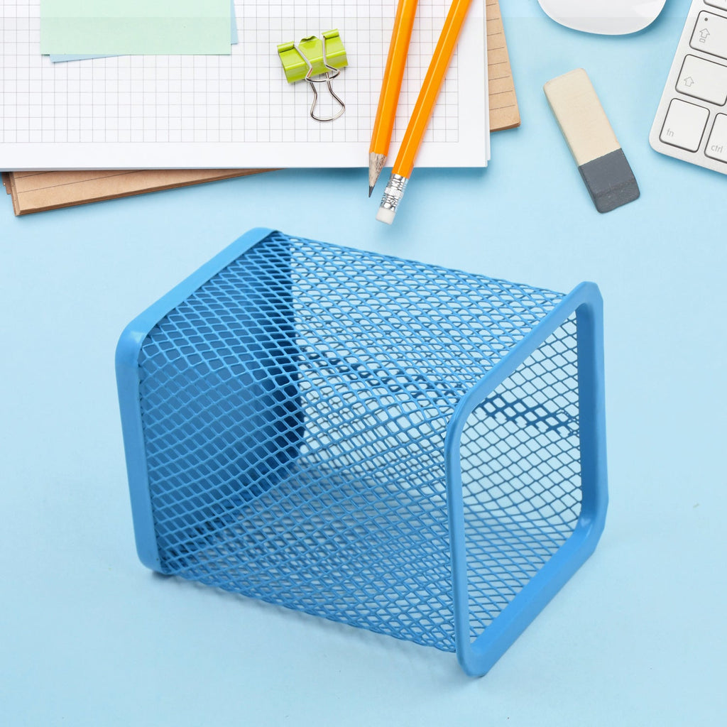 Side view of the sturdy cylindrical mesh pen stand.