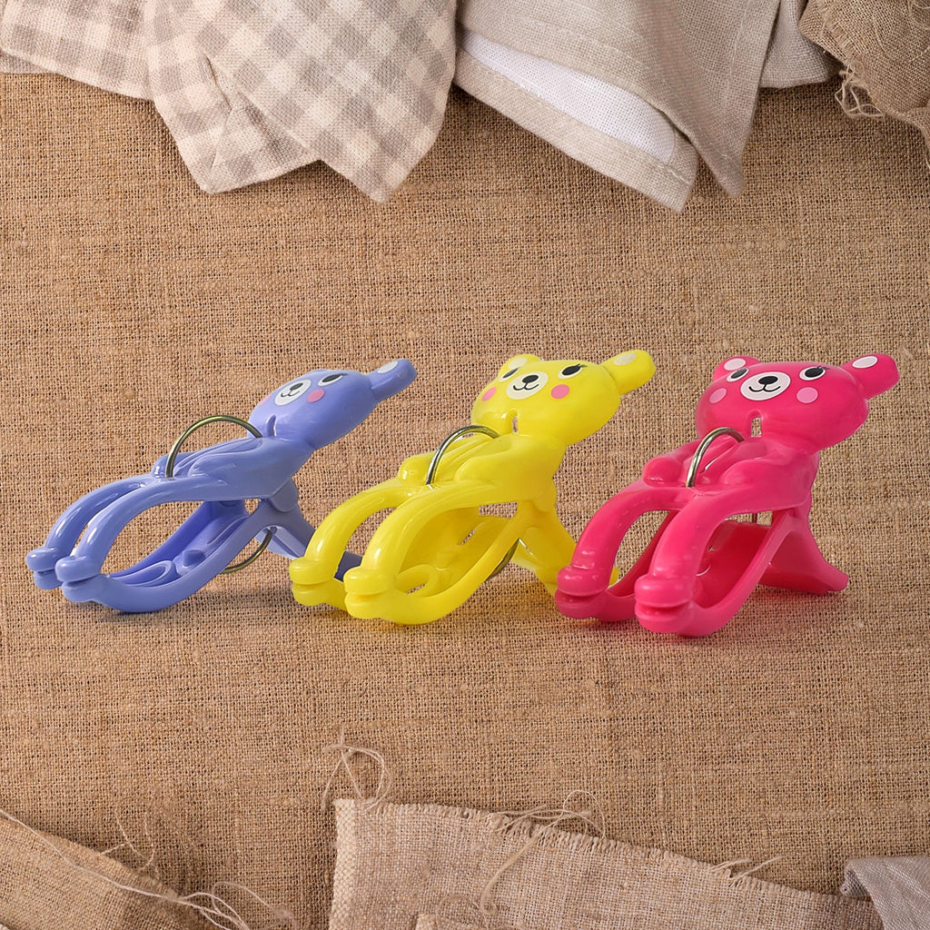 Rust-resistant galvanized steel towel clip with strong handle