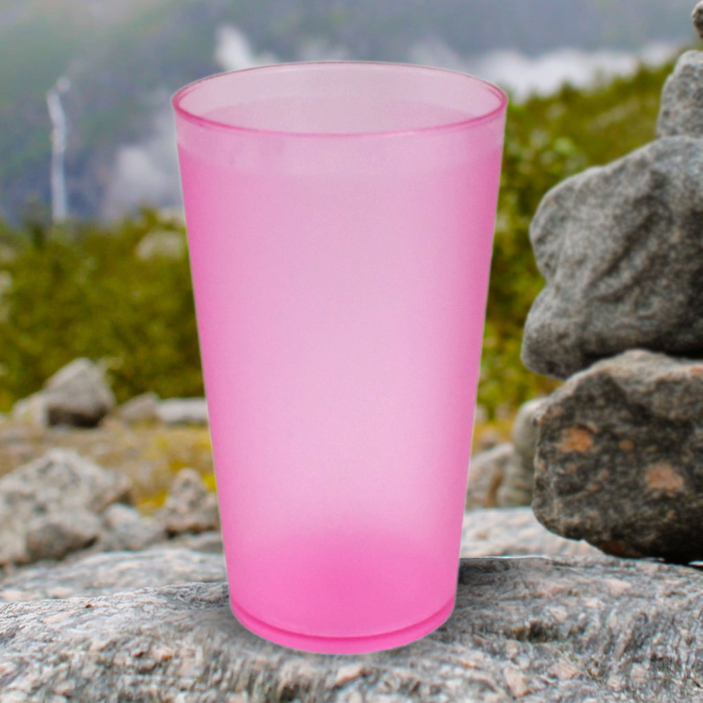 High-quality plastic glasses from  for versatile use, ideal for water and drinks.